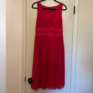 Liz Claiborne | red pleated dress size 8